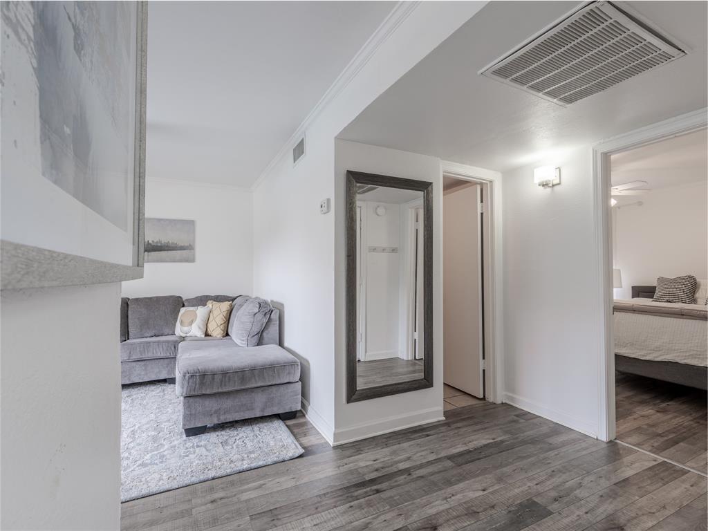 Parkway Lane Ph I - Residential Lease