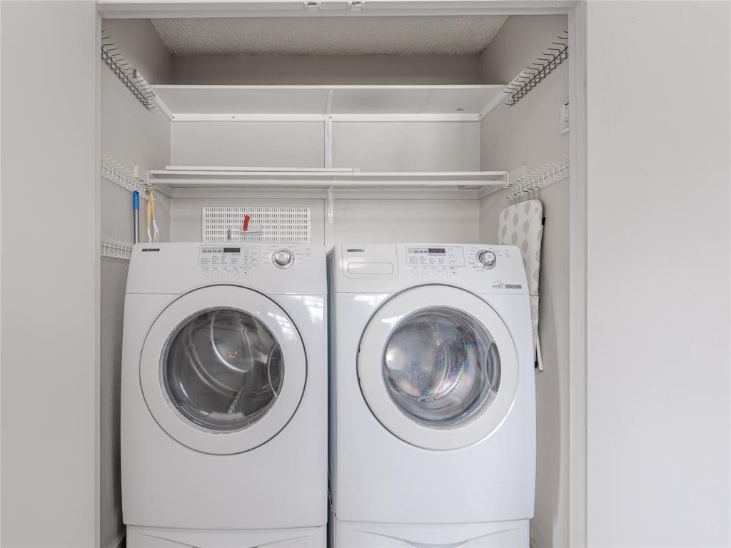 Parkway Lane Ph I - Residential Lease