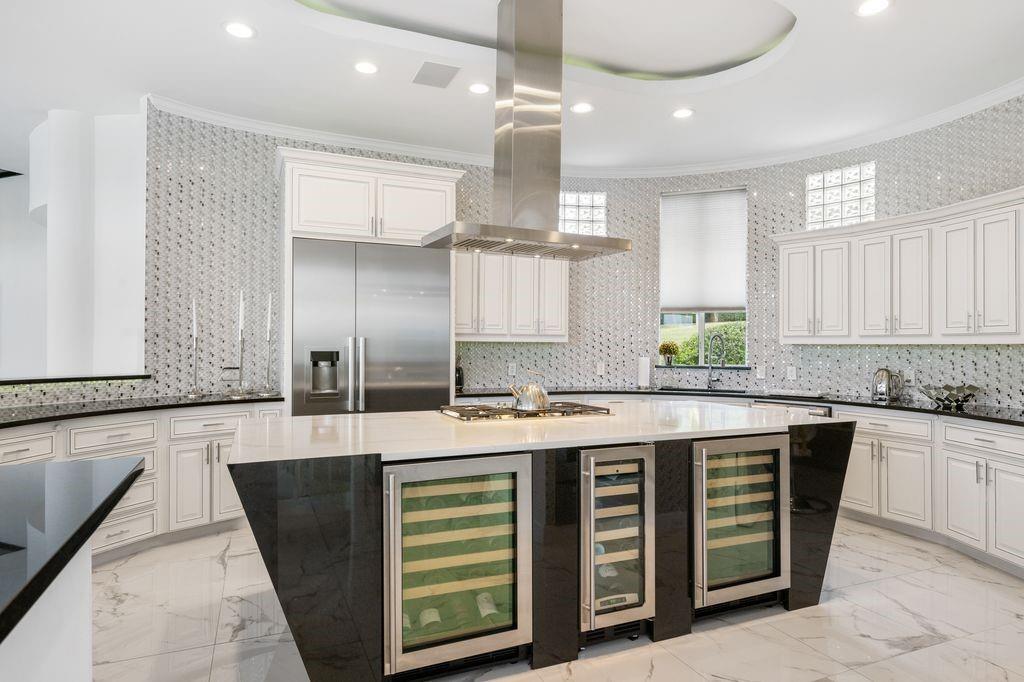 656 Timbercrest Circle