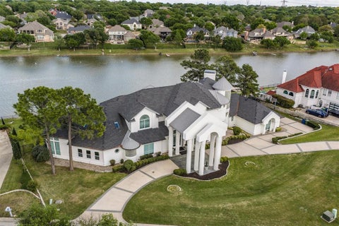 Property photo of 656 Timbercrest Circle, Highland Village, TX 75077
