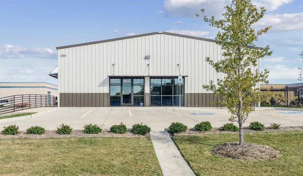 Toler Bus Park 02 - Commercial Sale