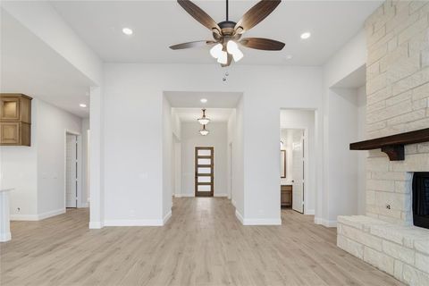 A home in Van Alstyne