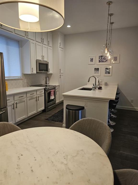 Hudson Street Condos - Residential Lease