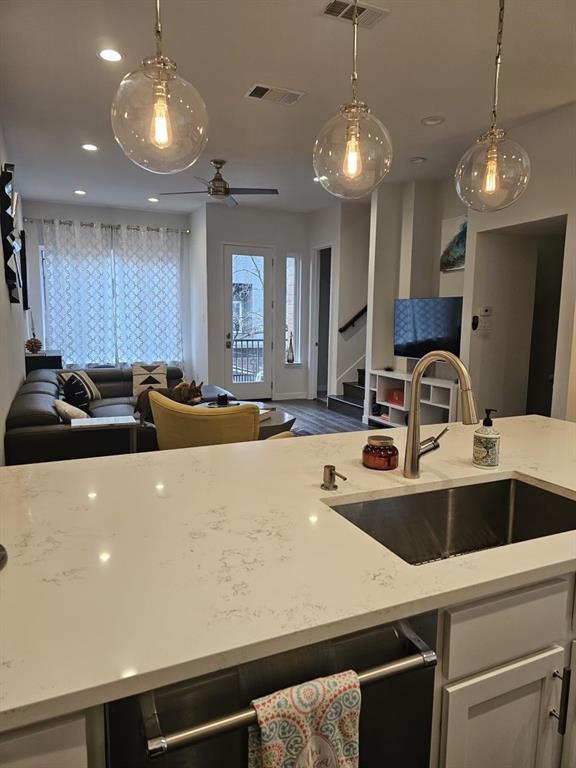 Hudson Street Condos - Residential Lease