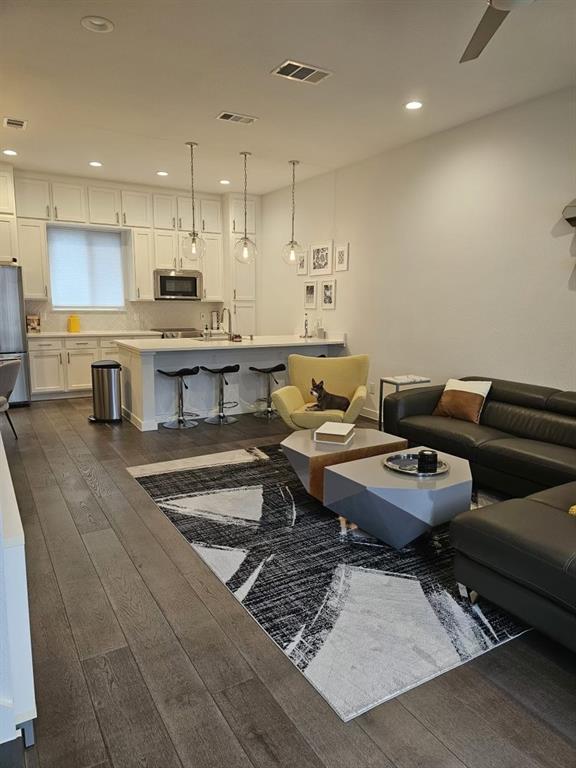 Hudson Street Condos - Residential Lease