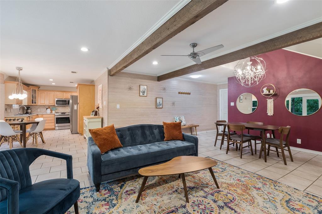 2012 S Meadow Way Circle