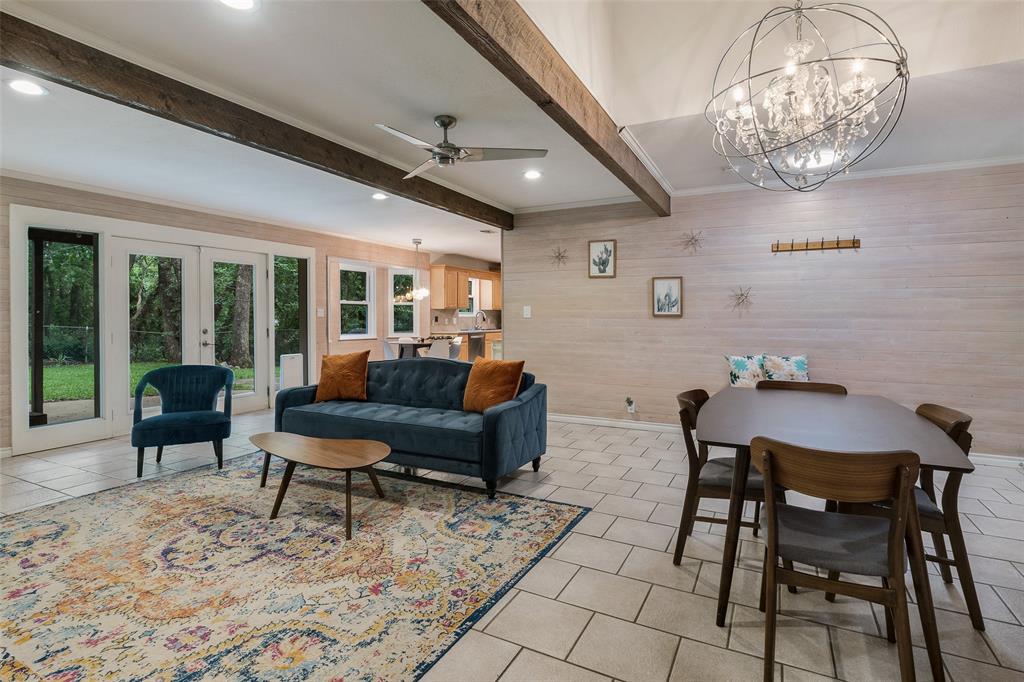 2012 S Meadow Way Circle