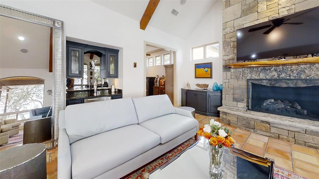 2816 River Ridge Court