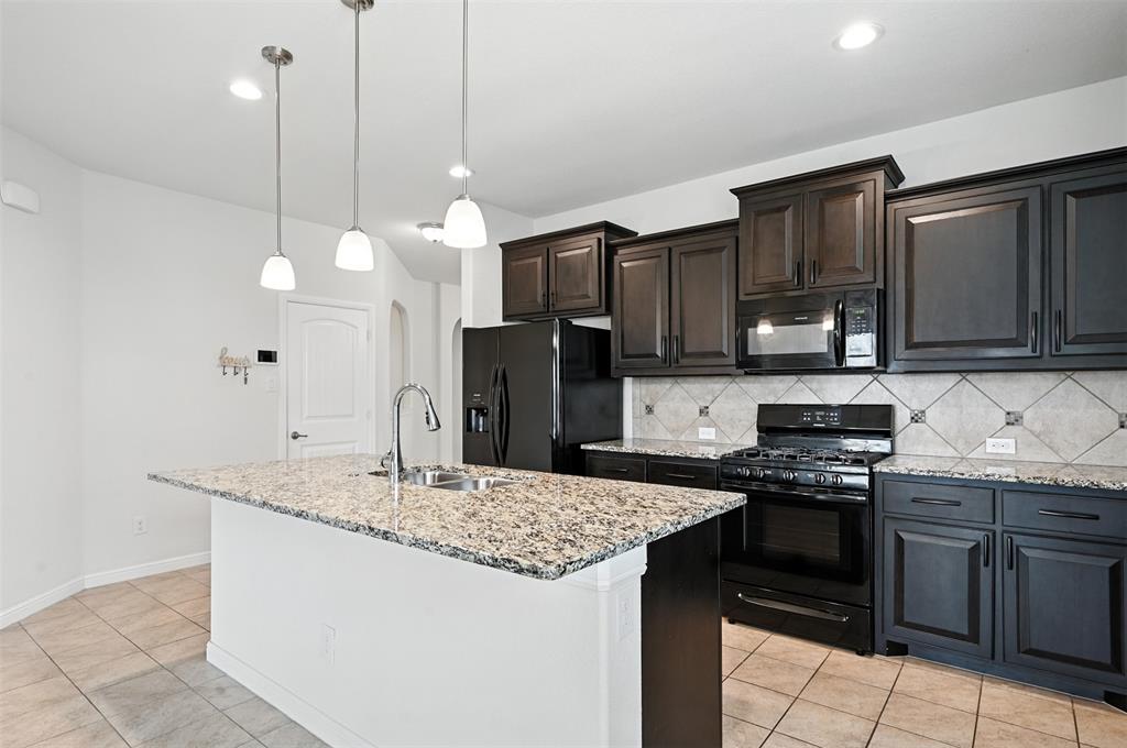 Twin Mills Add - Residential Lease