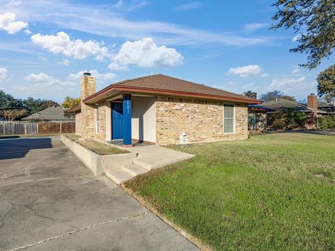 7501 Windhaven Road North Richland Hills TX 76182