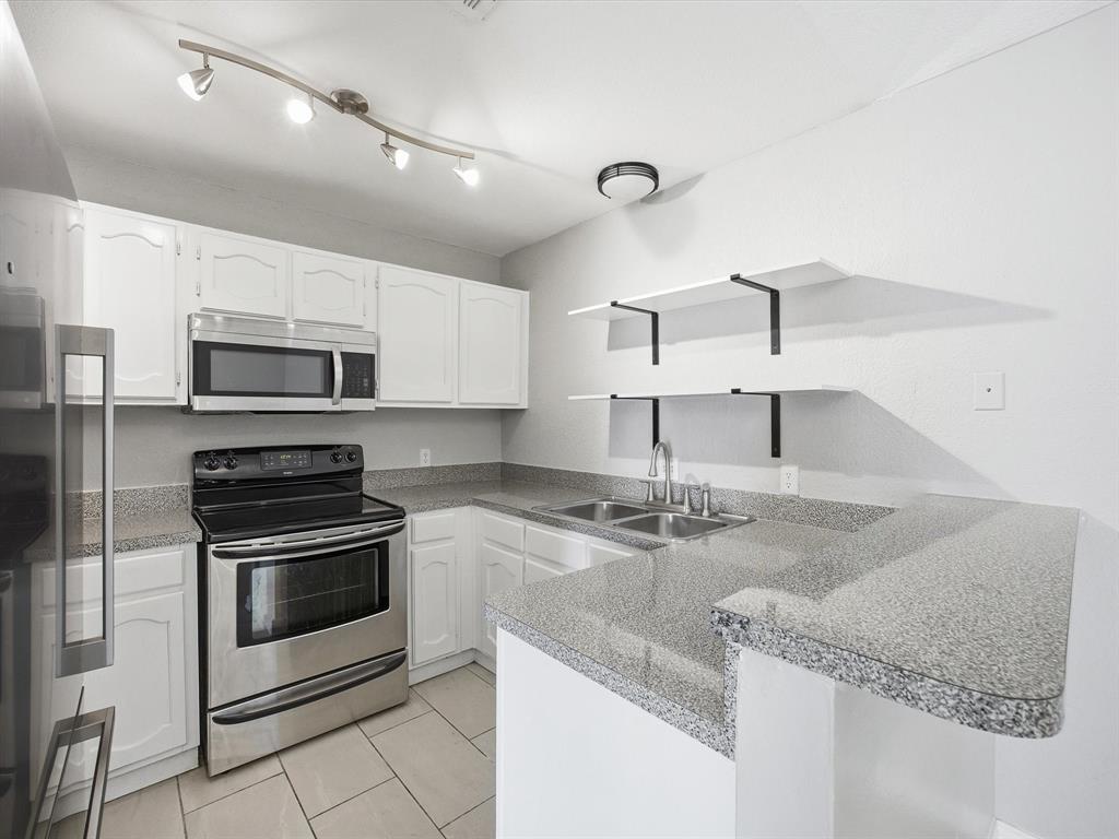 Maroaks Add - Residential