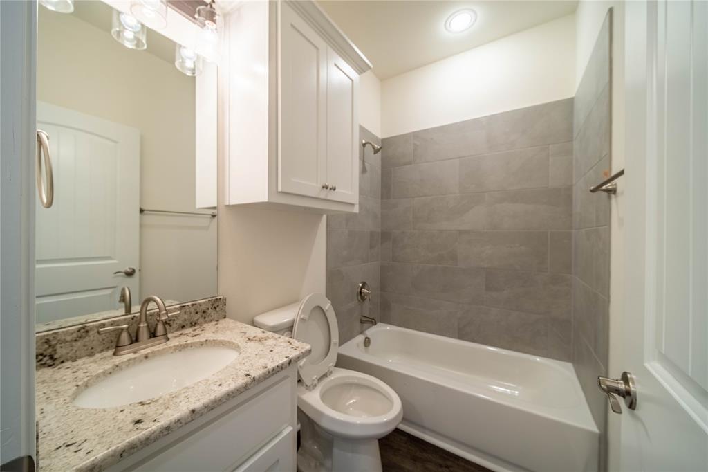 Ellis Place - Residential Lease