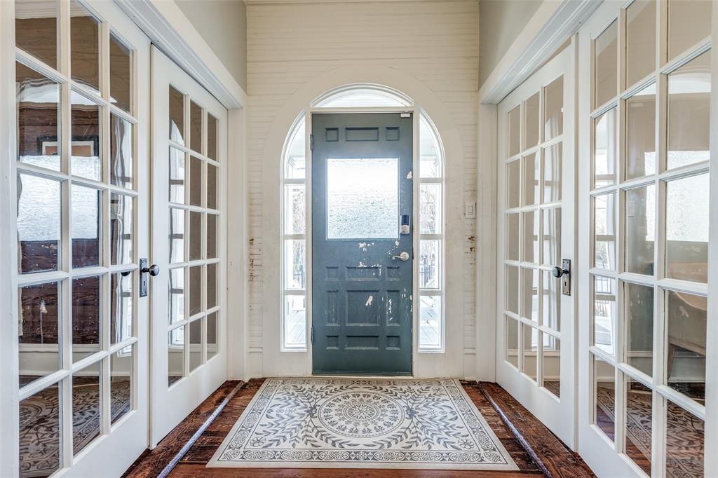 506 W Virginia Street