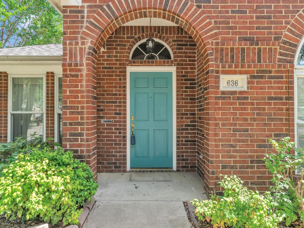 636 Cedarwood Drive