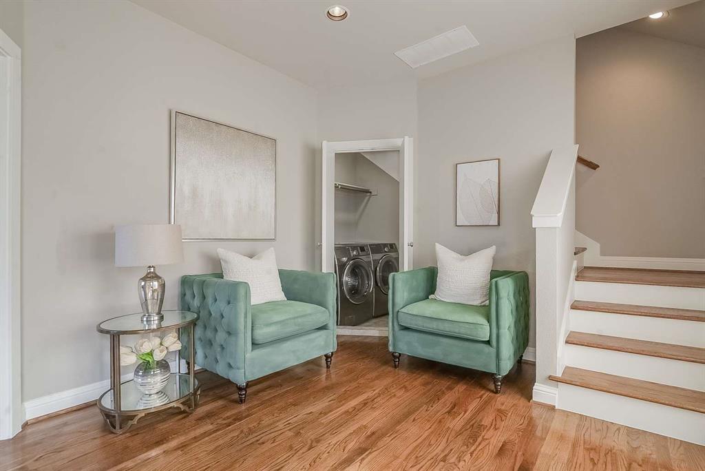 Firestation 1333 Ph 01 Condos - Residential Lease