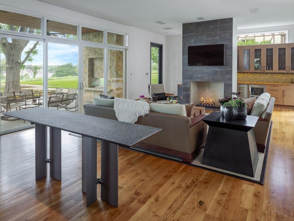 Lake Hlnds Add - Residential