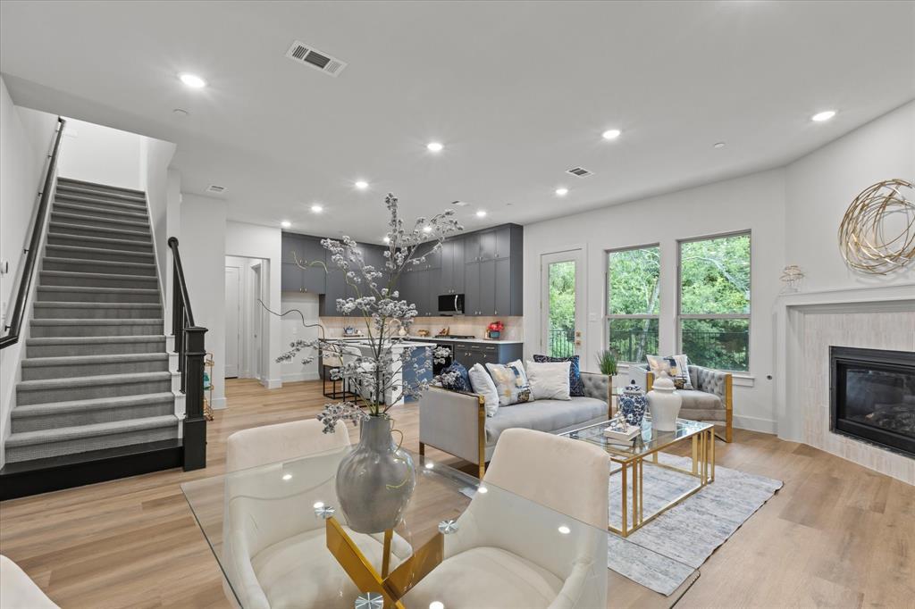 Lewisville Waters Edge II Condominium - Residential