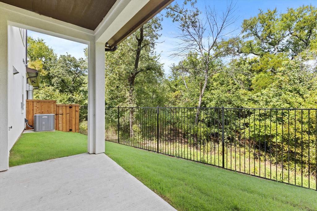 Lewisville Waters Edge II Condominium - Residential