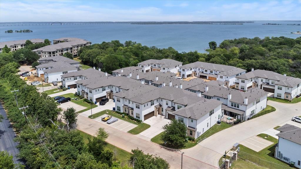 Lewisville Waters Edge II Condominium - Residential