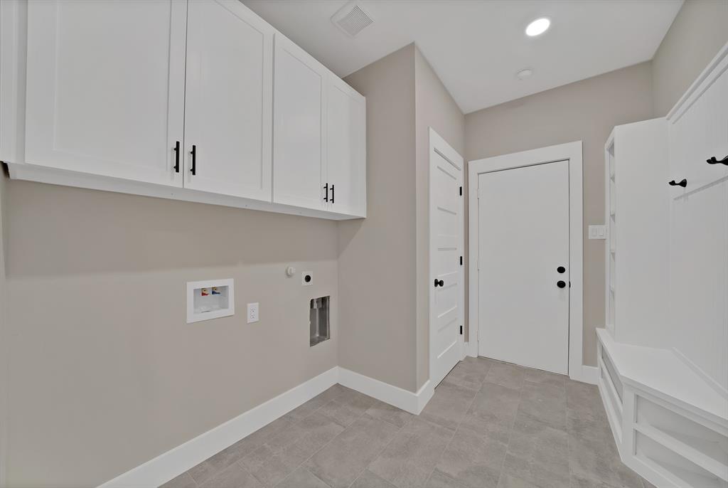 Garza Lake Estates - Residential