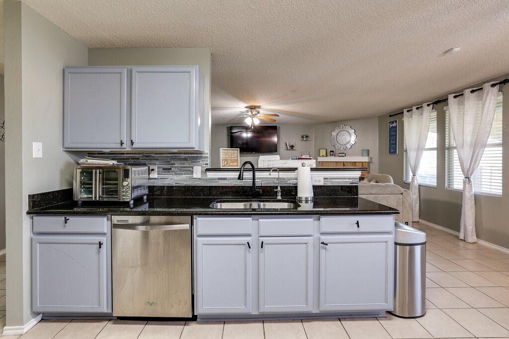 Cimmaron Estates - Residential Lease