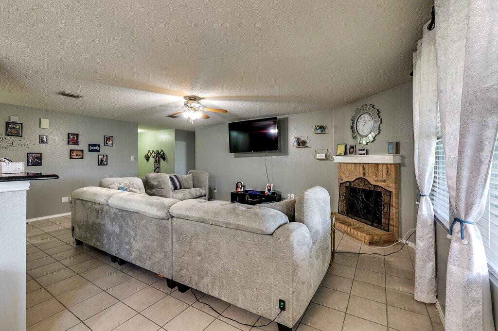 Cimmaron Estates - Residential Lease