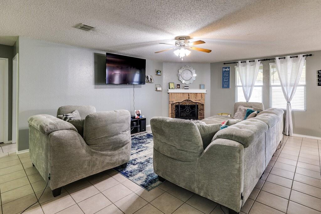 Cimmaron Estates - Residential Lease