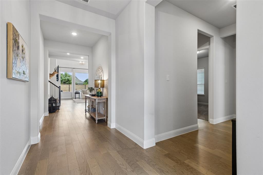 1713 Lilac Lane