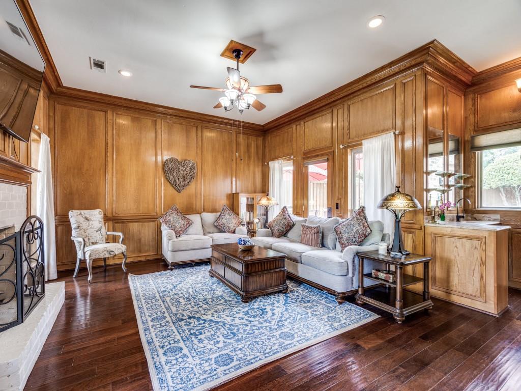 2305 Chadbourne Drive