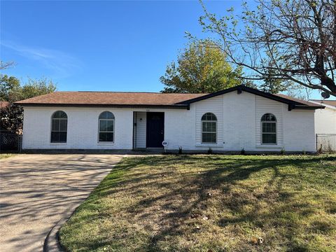 A home in Burleson