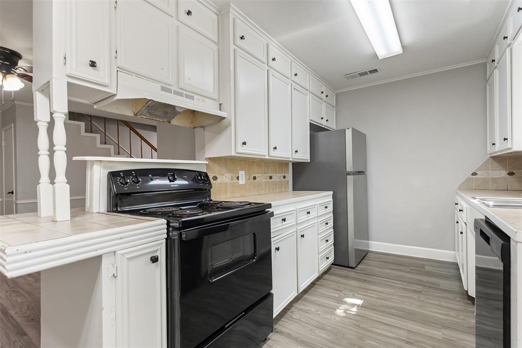 2228 Aberdeen Drive 2226
