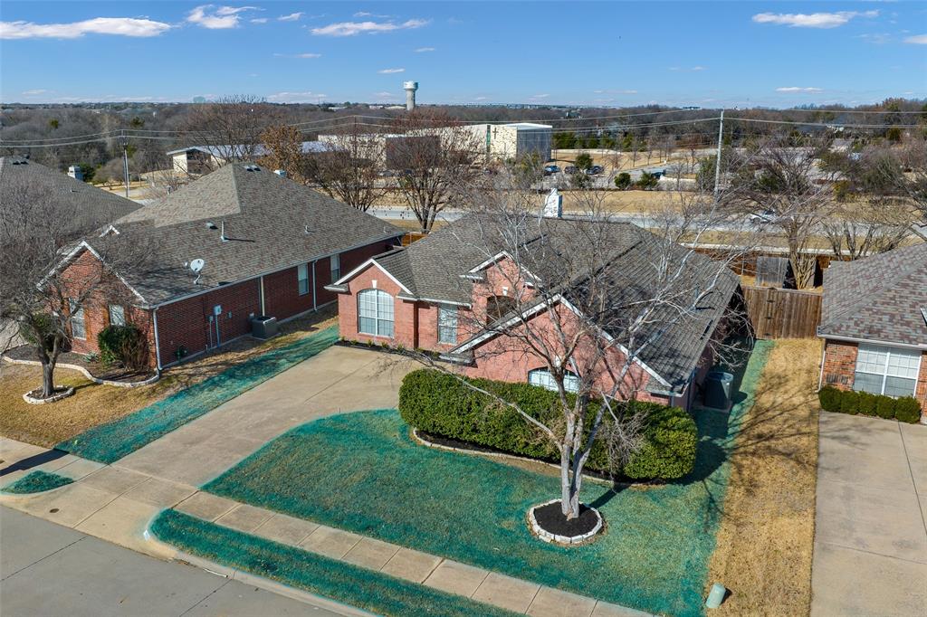 1509 Edgewater Drive