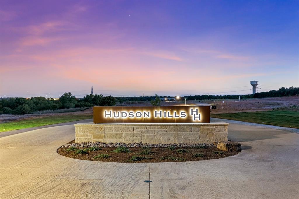 Hudson Hill - Land