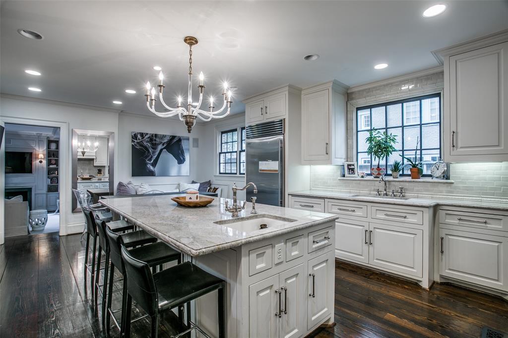 Highland Park West 04 Instl - Residential