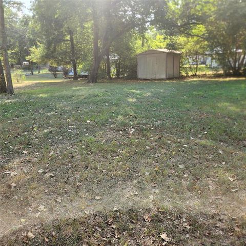 A home in Wills Point