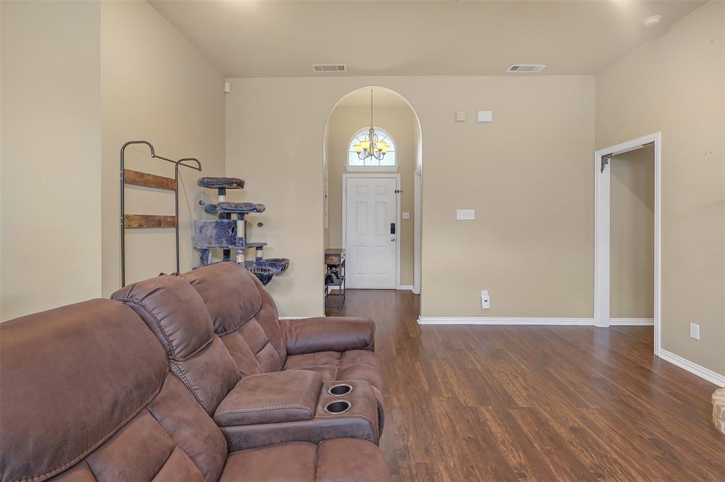521 Acorn Court