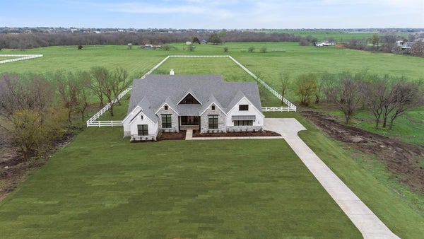 225 LEAGUE RD, ROCKWALL, TX 75032 - Image fd8f82f924bdb7aa66319abc5cee3f81/799078613