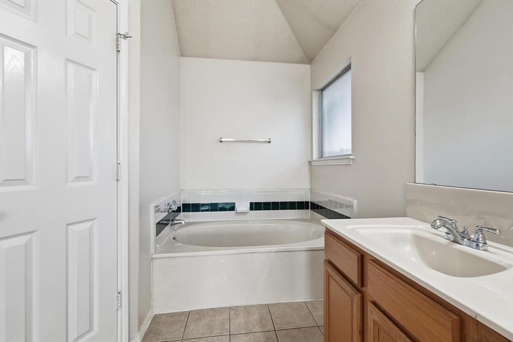 Huntington Village Ph III Add - Residential