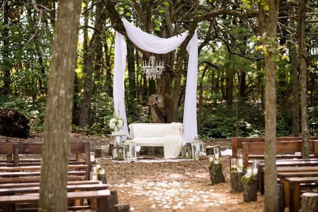 A1253 P PRICE, ACRES 14.896 - Commercial Sale