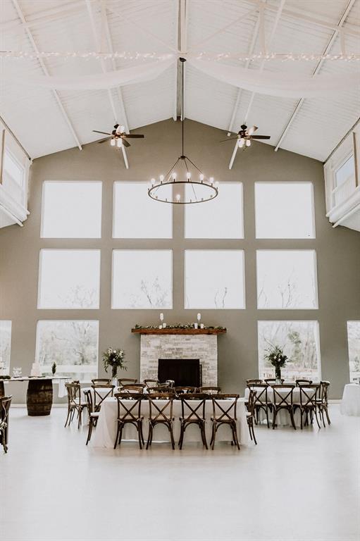 A1253 P PRICE, ACRES 14.896 - Commercial Sale