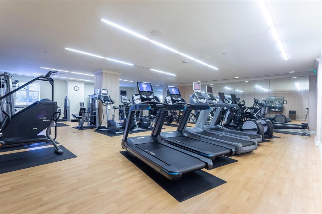 Ritz-Carlton Residences 1 - Residential