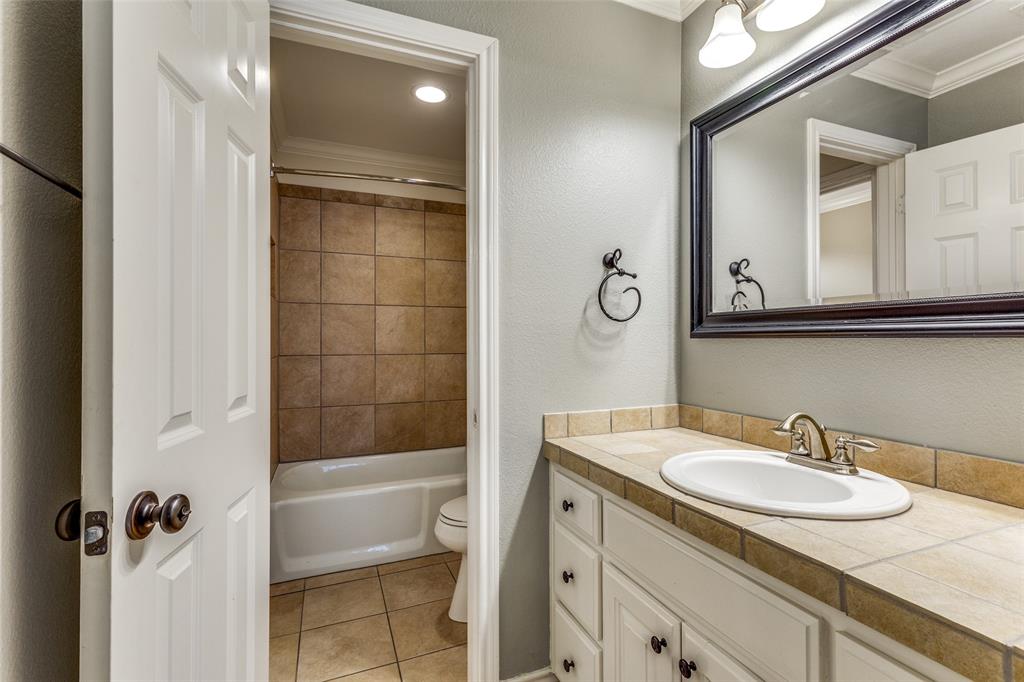 Hillcrest - Residential Lease