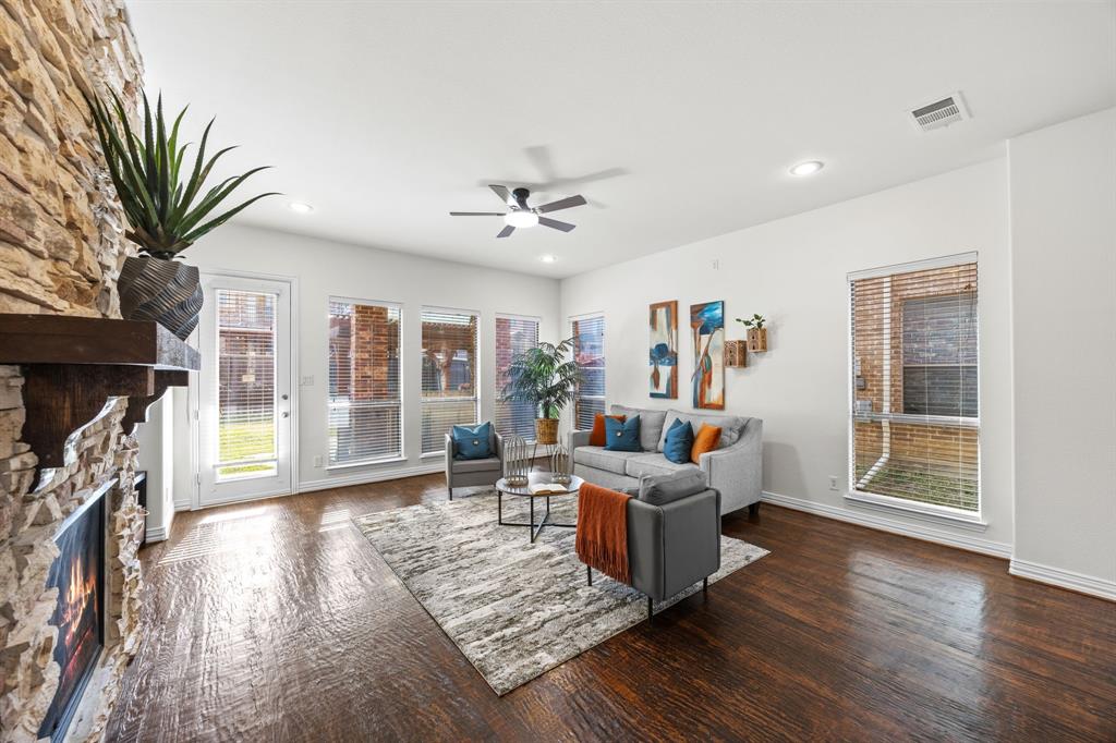 Emerald Valley Ph 02 - Residential