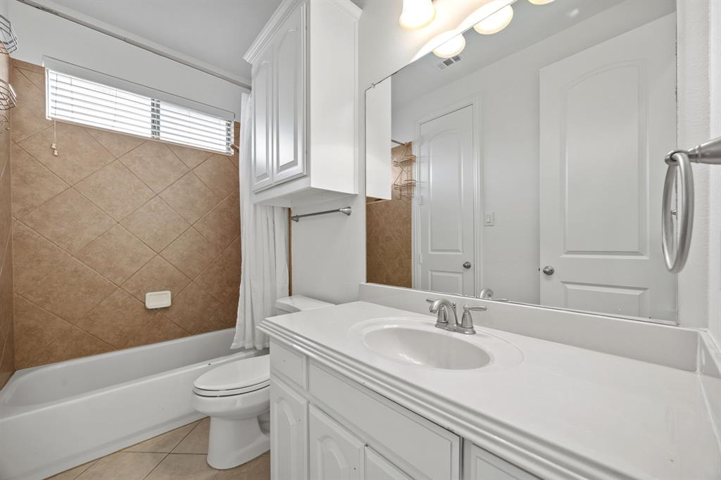 Emerald Valley Ph 02 - Residential