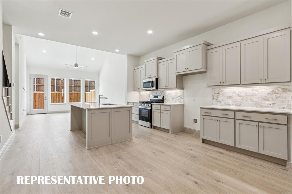 3524 Pierce Lane