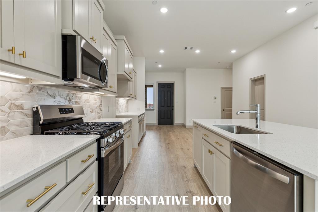 3524 Pierce Lane