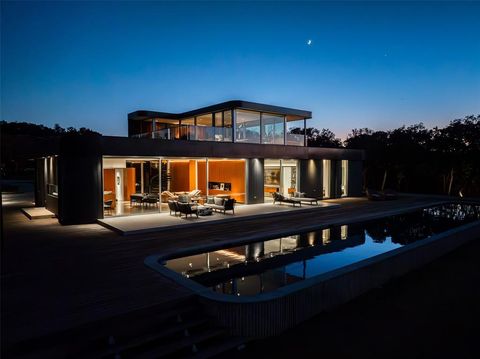 Photo of 2900 W Kimball Avenue, Grapevine, TX 76051 (MLS # 21117130)