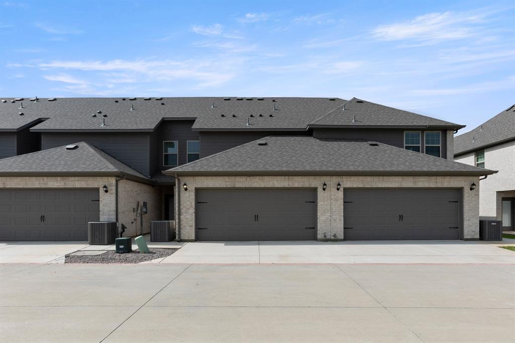 Sanger Circle - Residential