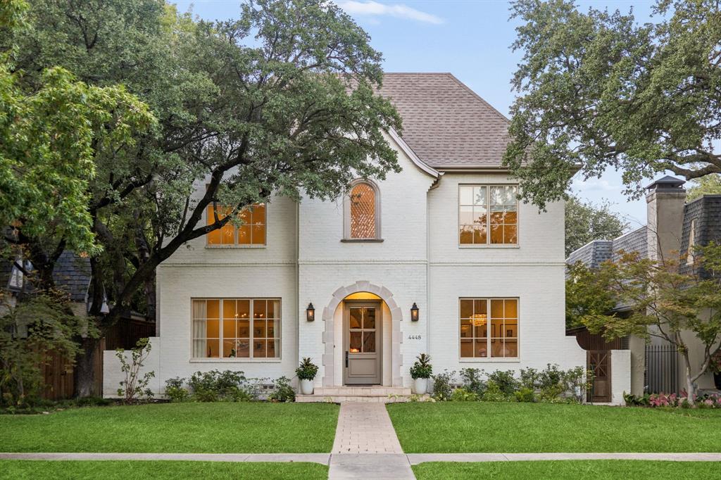 4448 Mockingbird Parkway