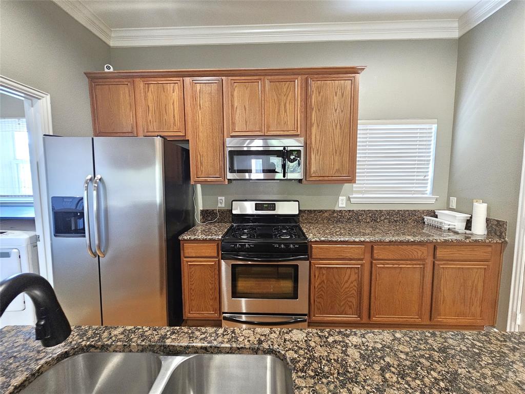 Plaza At Cedar Spgs - Residential Lease